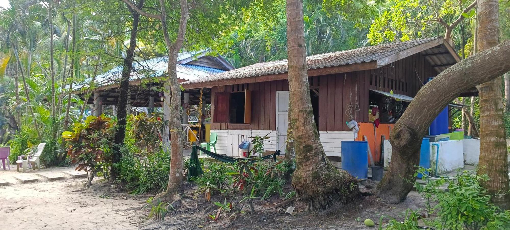 Hotel Baan Suan Kayoo 1 Long Beach Aow Yai à Koh Phayam Extérieur photo