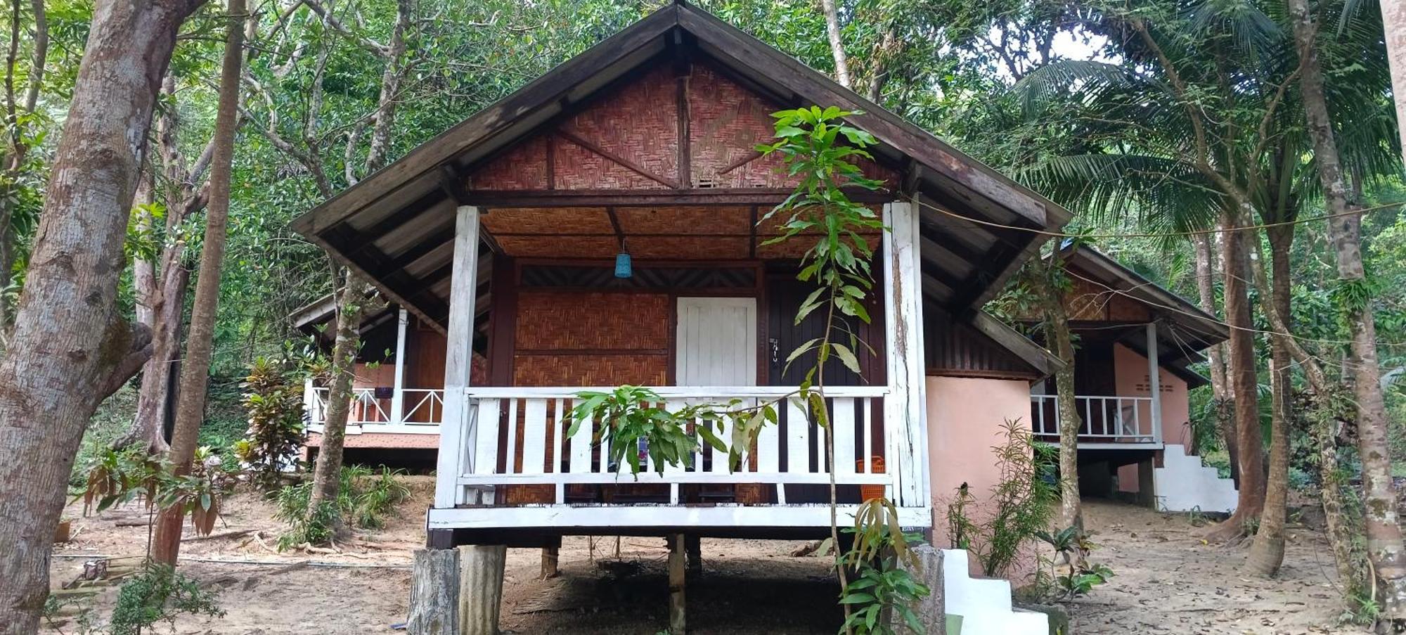 Hotel Baan Suan Kayoo 1 Long Beach Aow Yai à Koh Phayam Extérieur photo